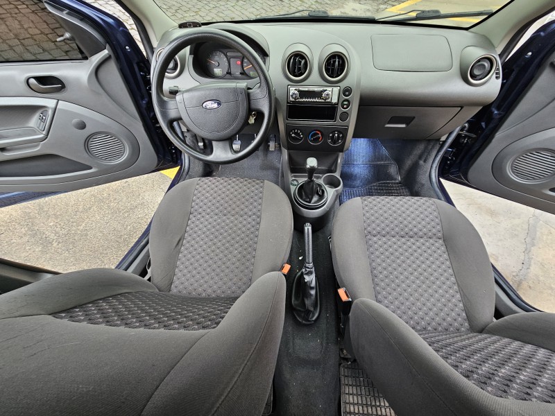 FIESTA 1.6 MPI HATCH 8V FLEX 4P MANUAL - 2006 - CAXIAS DO SUL