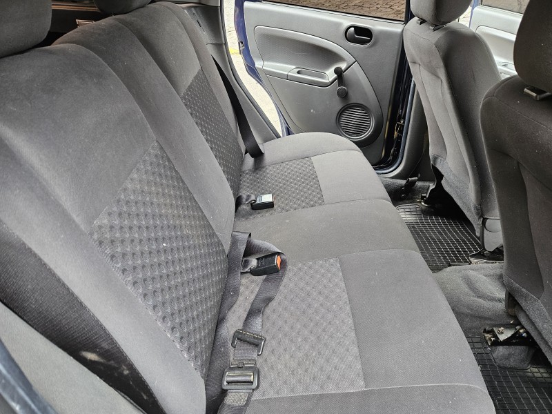 FIESTA 1.6 MPI HATCH 8V FLEX 4P MANUAL - 2006 - CAXIAS DO SUL