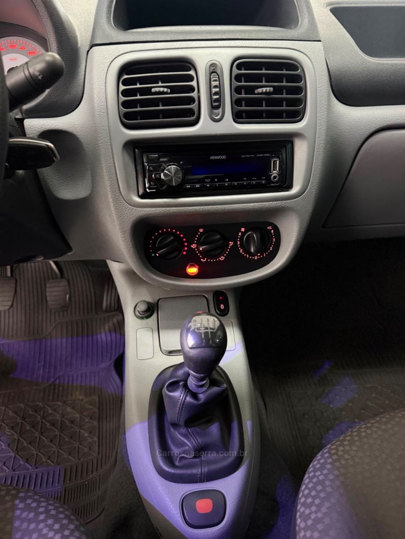 CLIO 1.0 CAMPUS 16V FLEX 4P MANUAL - 2009 - CAXIAS DO SUL