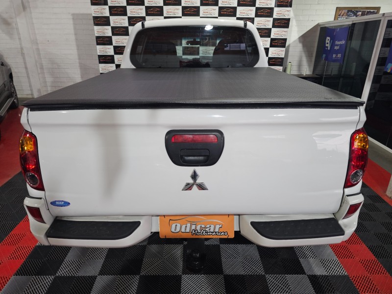 L200 TRITON 3.2 GL 4X4 CD 16V TURBO INTERCOLER DIESEL 4P MANUAL - 2016 - CAXIAS DO SUL