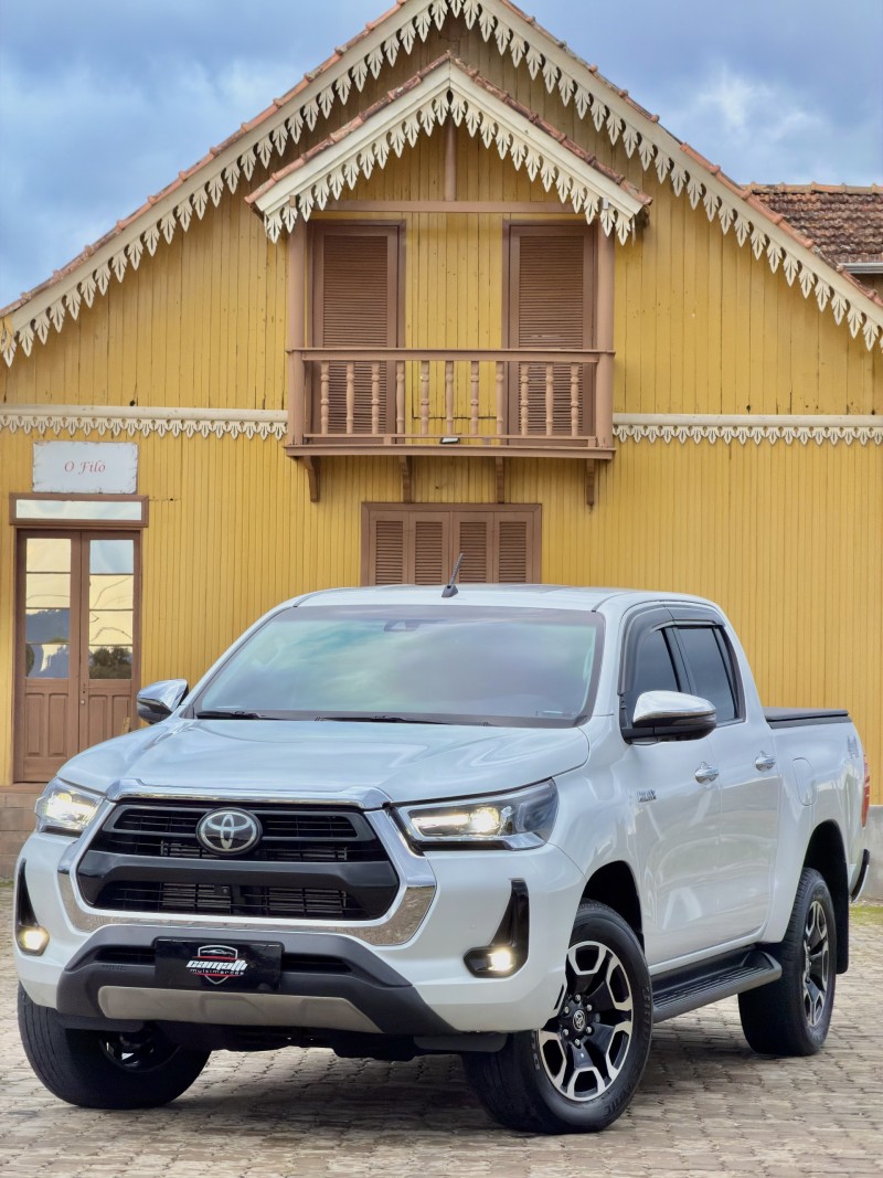 hilux 2.8 srx 4x4 cd 16v diesel 4p automatico 2023 antonio prado
