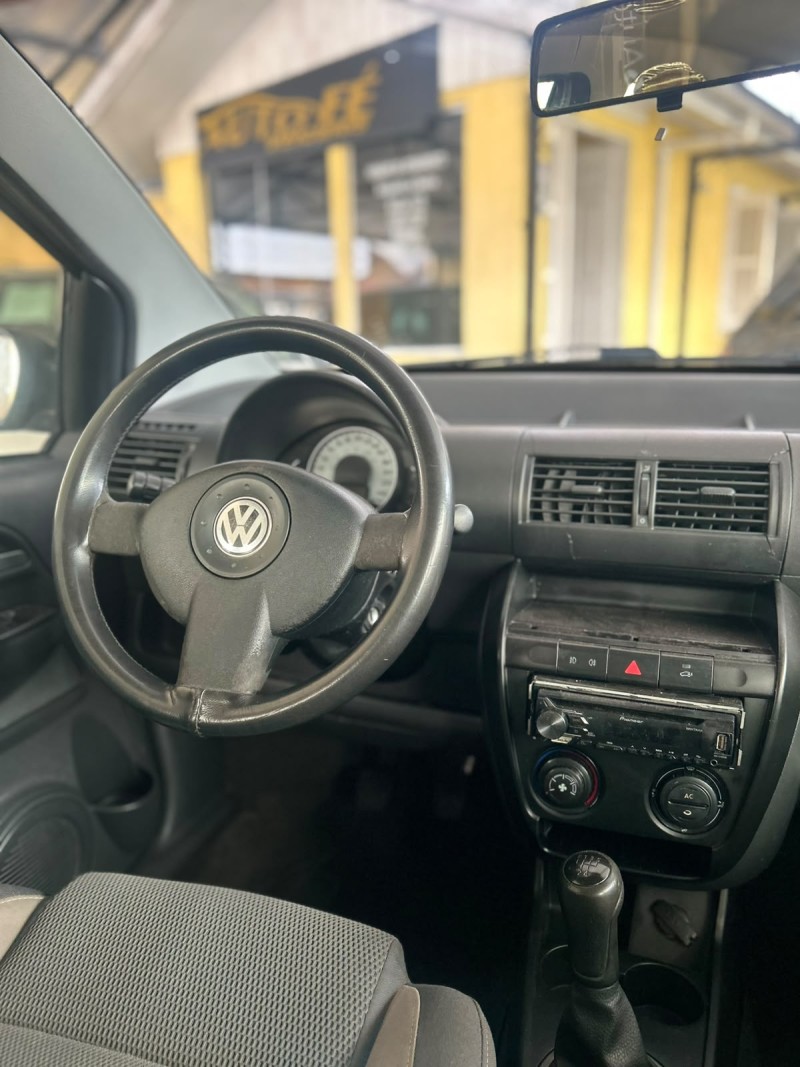CROSSFOX 1.6 MI FLEX 8V 4P MANUAL - 2010 - CANELA