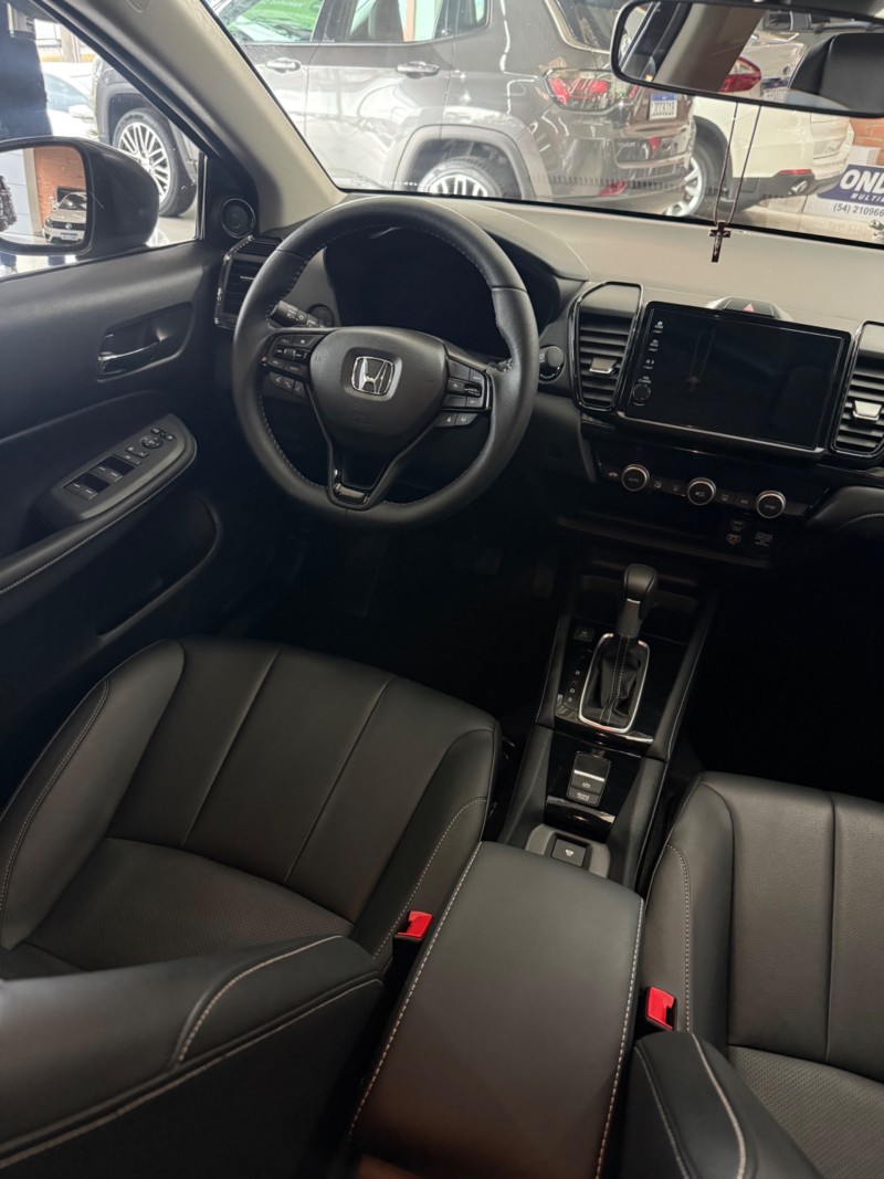 CITY 1.5 HATCHBACK TOURING 16V FLEX 4P AUTOMÁTICO - 2025 - FARROUPILHA
