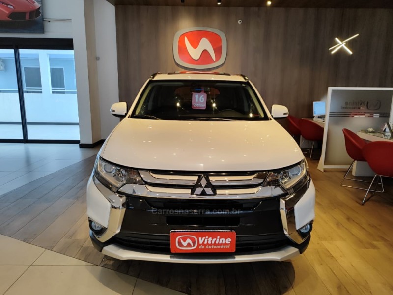outlander 2.0 16v gasolina 4p automatico 2016 erechim