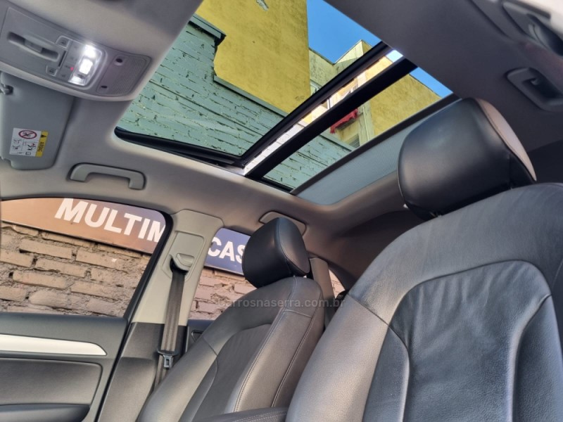 Q3 1.4 TFSI AMBIENTE GASOLINA 4P S TRONIC - 2017 - CAXIAS DO SUL