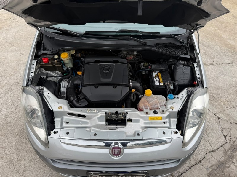 PUNTO 1.6 ESSENCE 16V FLEX 4P AUTOMATIZADO - 2013 - CAXIAS DO SUL