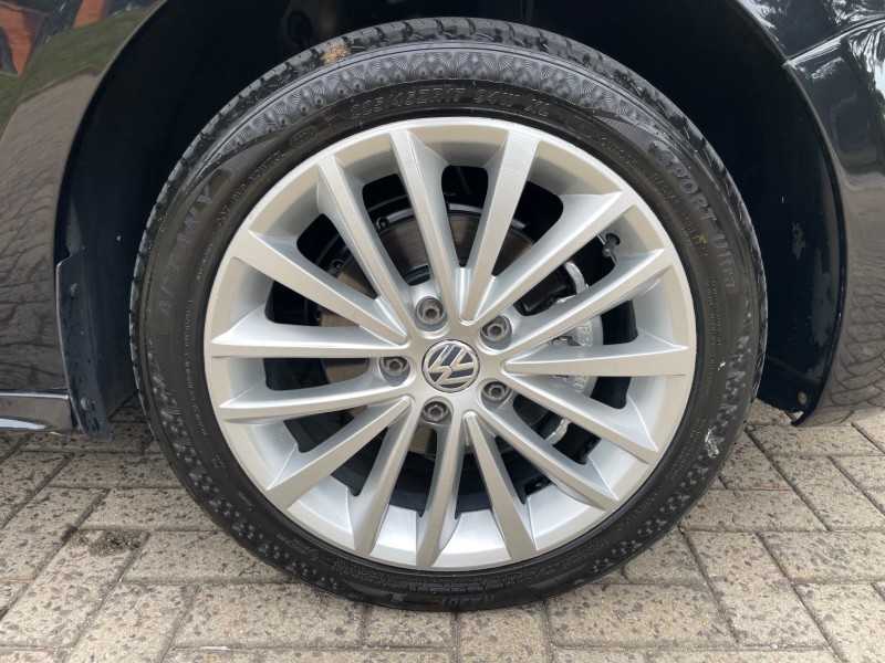 JETTA 2.0 COMFORTLINE FLEX 4P TIPTRONIC - 2011 - CAXIAS DO SUL
