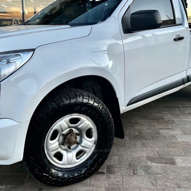 S10 2.8 LS 4X4 CS 16V TURBO DIESEL 2P MANUAL - 2013 - VACARIA