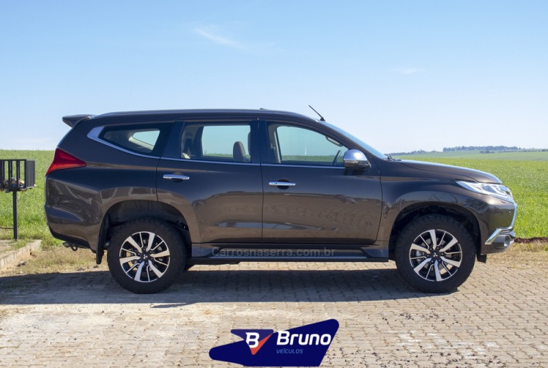 PAJERO SPORT 2.4 HPE 4X4 DIESEL 4P AUTOMÁTICA - 2020 - PALMEIRA DAS MISSõES