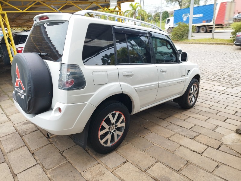 PAJERO TR4 2.0 4X4 16V 140CV FLEX 4P AUTOMÁTICO - 2013 - VERANóPOLIS
