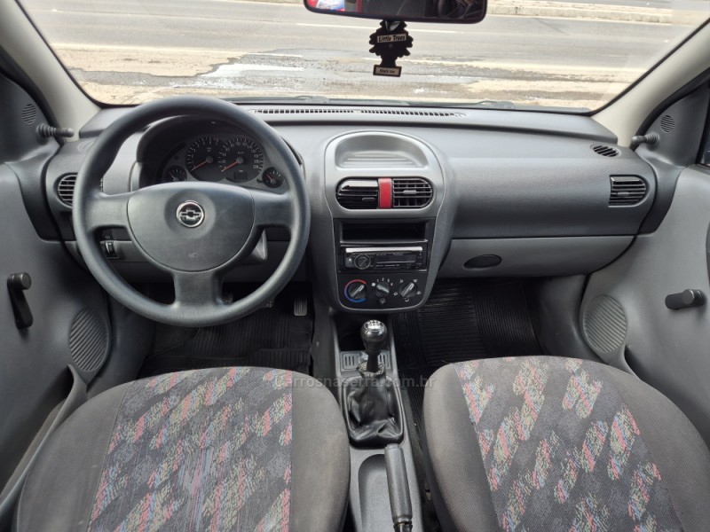 CORSA 1.0 MPFI JOY 8V GASOLINA 4P MANUAL - 2005 - CAXIAS DO SUL