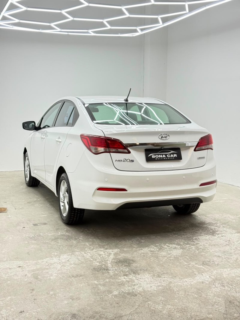 HB20 1.6 PREMIUM 16V FLEX 4P AUTOMÁTICO - 2016 - CAXIAS DO SUL