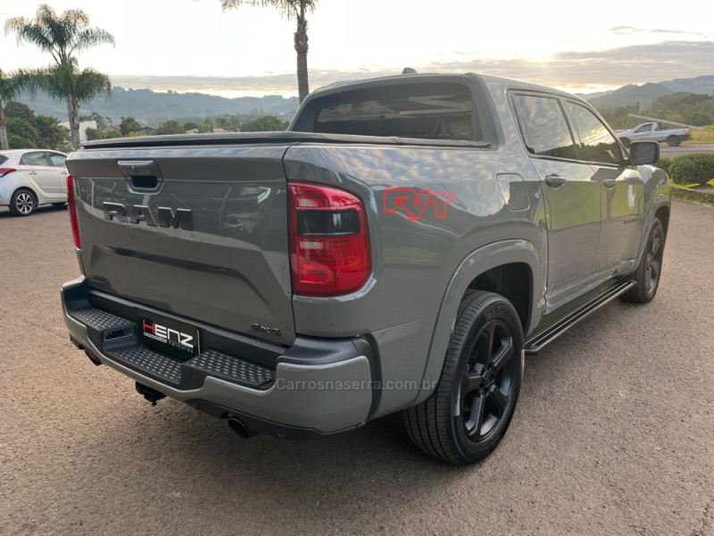 RAMPAGE 2.0 HURRICANE R/T 4 4X4 TURBO GASOLINA 4P AUTOMÁTICO - 2024 - BOM PRINCíPIO