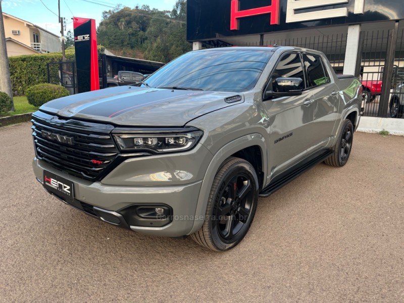 rampage 2.0 hurricane r t 4 4x4 turbo gasolina 4p automatico 2024 bom principio