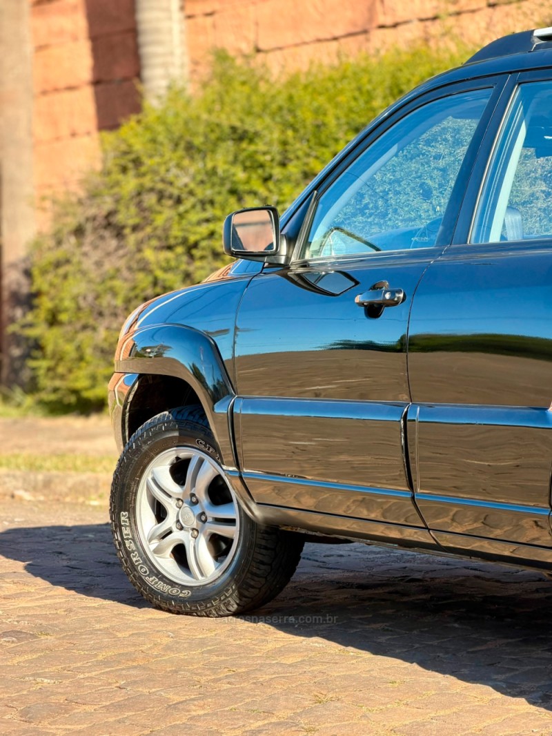 SPORTAGE 2.0 LX 4X2 16V FLEX 4P MANUAL - 2008 - VENâNCIO AIRES