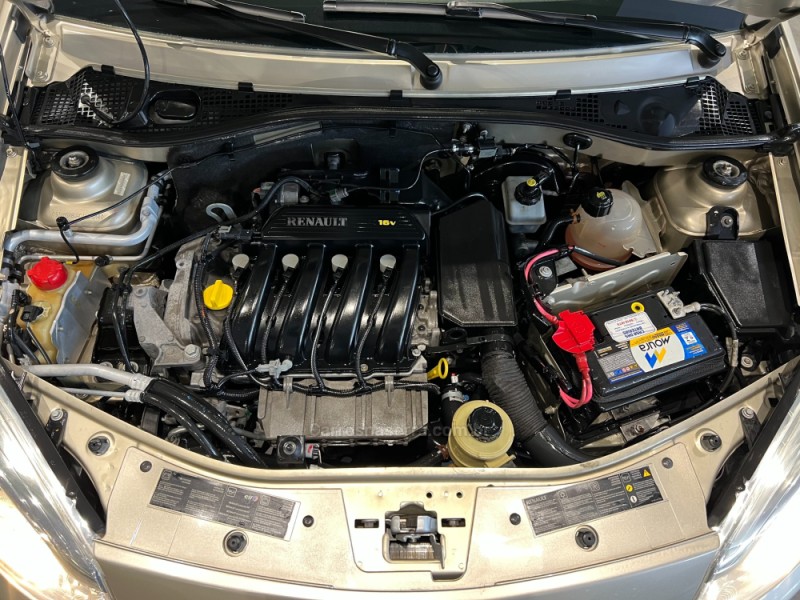 SANDERO 1.6 PRIVILÉGE 16V FLEX 4P AUTOMÁTICO - 2012 - CAXIAS DO SUL