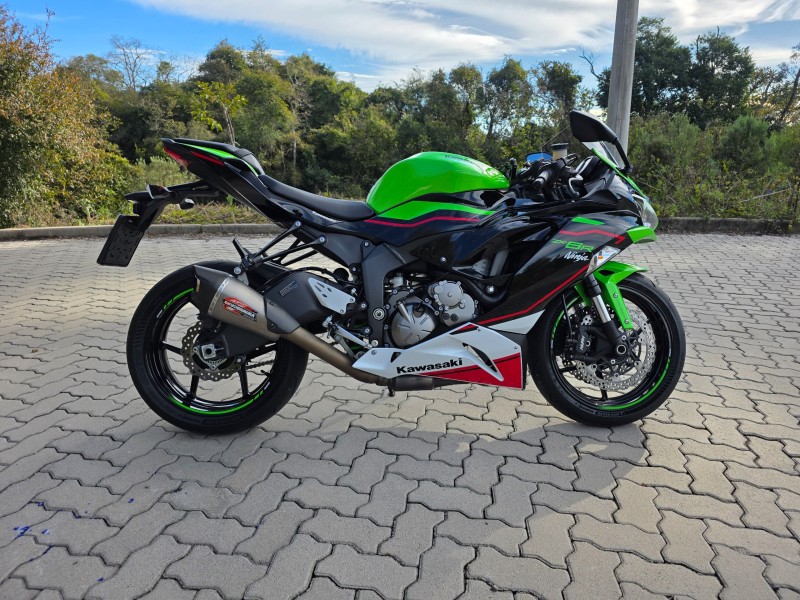 NINJA ZX-6R 636  - 2021 - BENTO GONçALVES