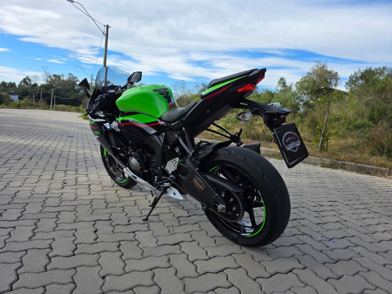 NINJA ZX-6R 636  - 2021 - BENTO GONçALVES