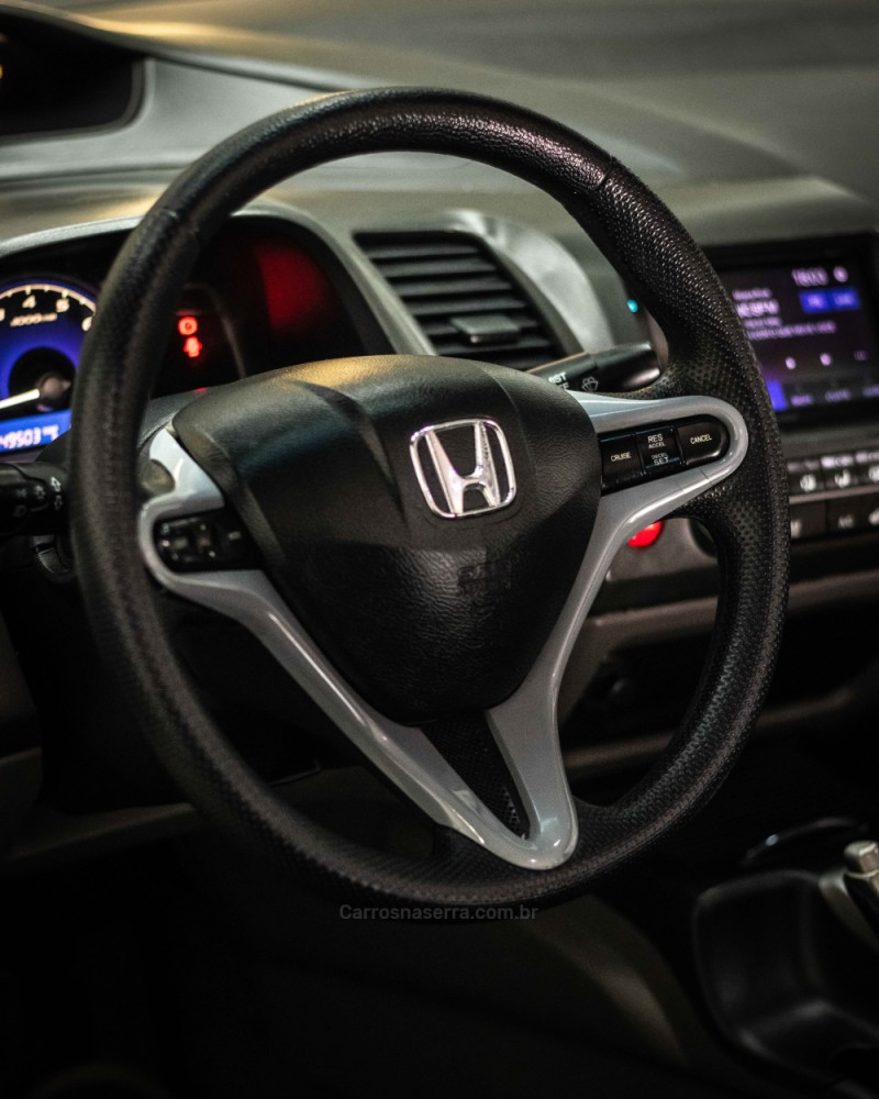 CIVIC 1.8 LXS 16V GASOLINA 4P MANUAL - 2007 - CAXIAS DO SUL