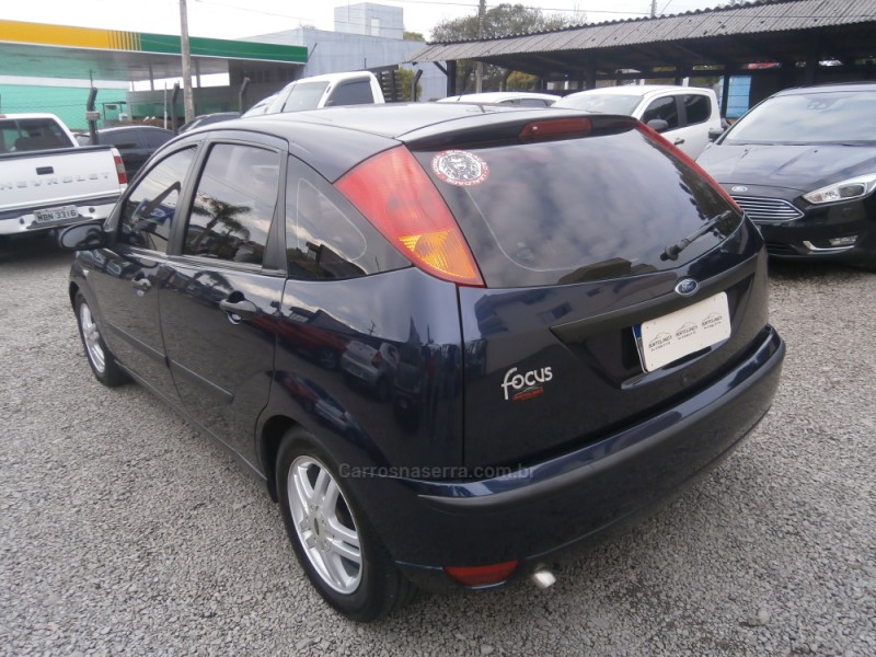 FOCUS 1.6 GL 16V FLEX 4P MANUAL - 2008 - FARROUPILHA
