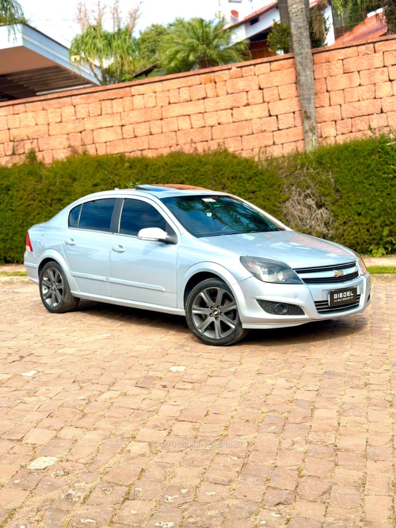 VECTRA 2.0 MPFI ELITE 8V FLEX 4P AUTOMÁTICO - 2011 - VENâNCIO AIRES