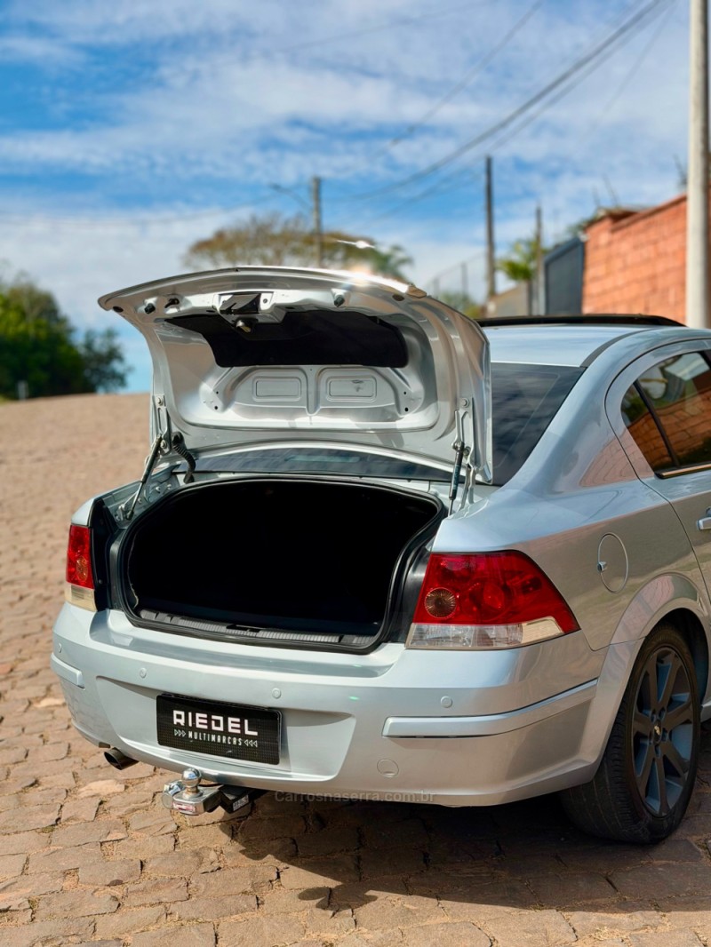 VECTRA 2.0 MPFI ELITE 8V FLEX 4P AUTOMÁTICO - 2011 - VENâNCIO AIRES