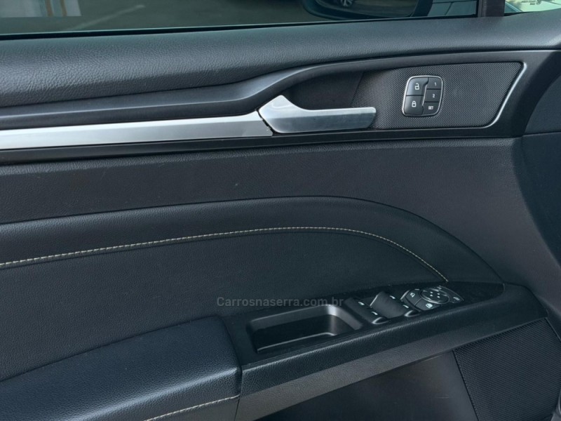 FUSION 2.0 TITANIUM AWD 16V GASOLINA 4P AUTOMÁTICO - 2019 - LAGOA VERMELHA