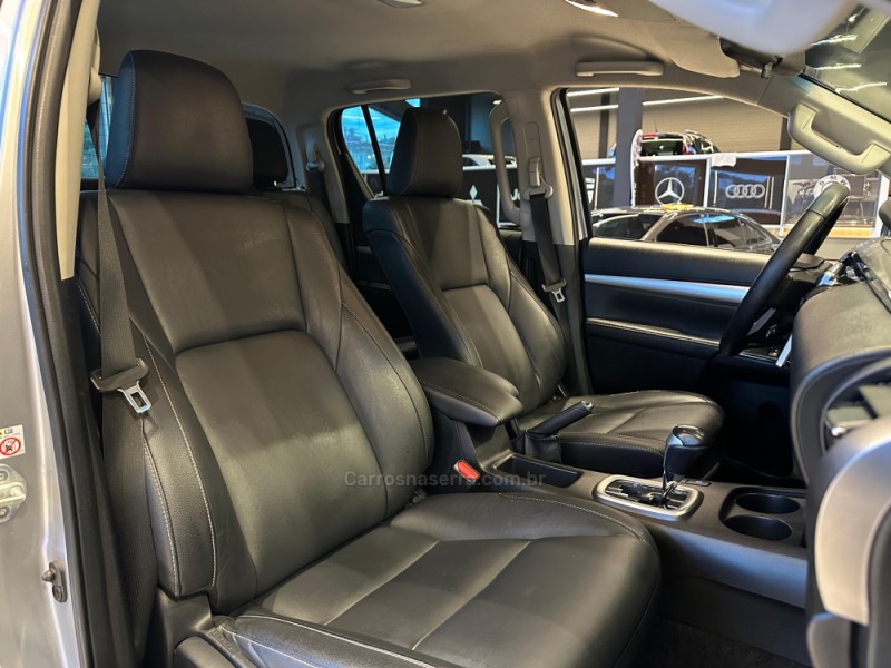 HILUX 2.8 SRX LIMITED 4X4 CD 16V DIESEL 4P AUTOMÁTICO - 2017 - CAXIAS DO SUL