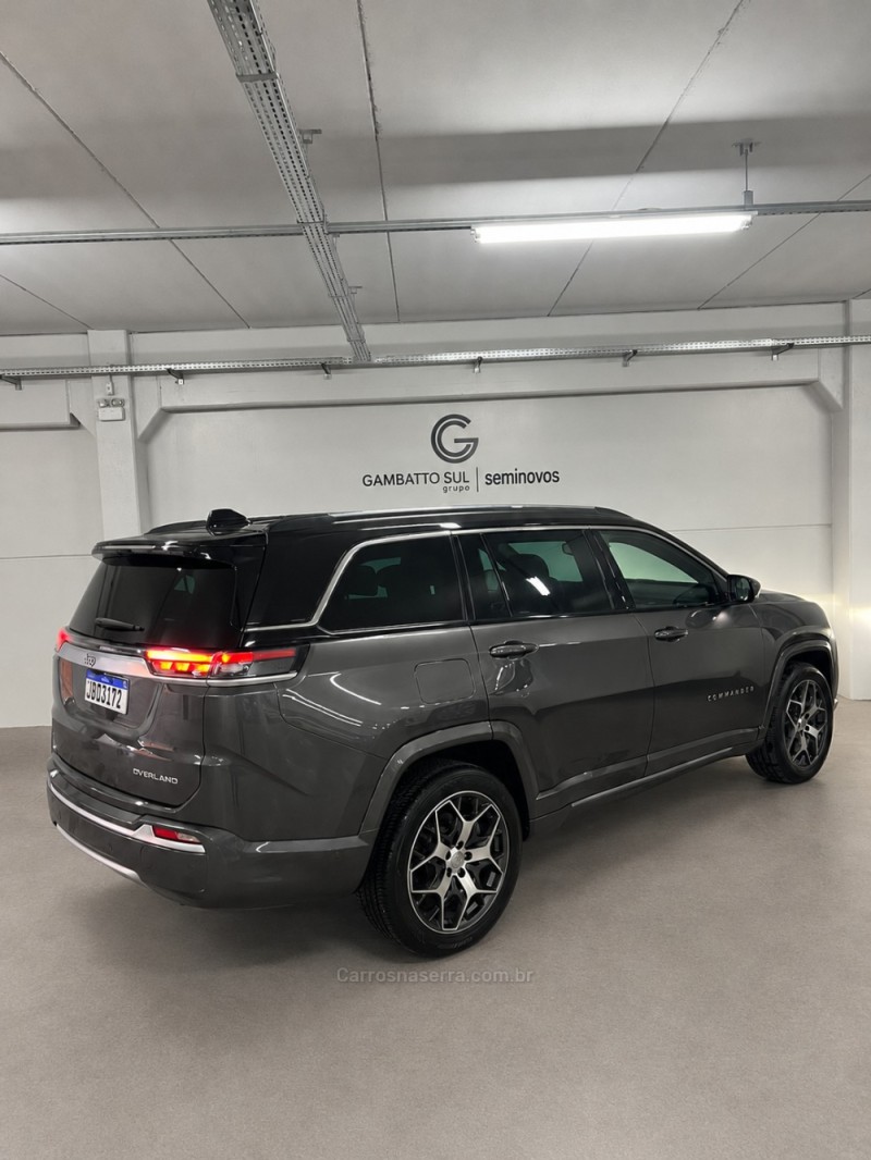 COMMANDER 1.3 OVERLAND T270 16V 4X2 TURBO FLEX 4P AUTOMÁTICO - 2022 - BENTO GONçALVES