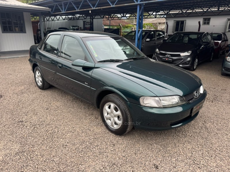 VECTRA 2.0 MPFI GLS 8V GASOLINA 4P MANUAL - 1998 - IGREJINHA