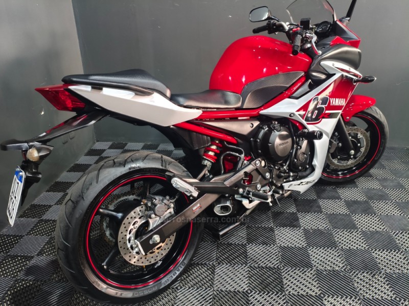 XJ6 F  - 2015 - NOVO HAMBURGO