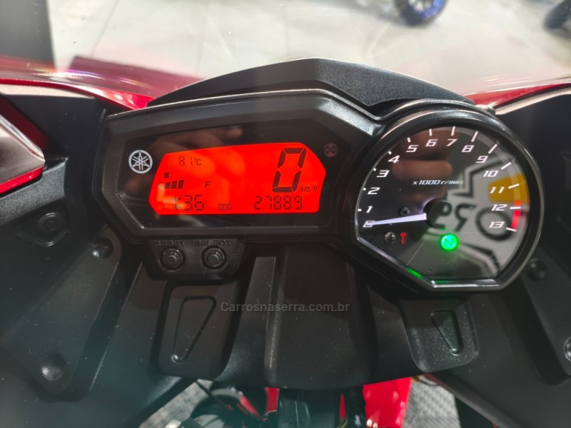 XJ6 F  - 2015 - NOVO HAMBURGO
