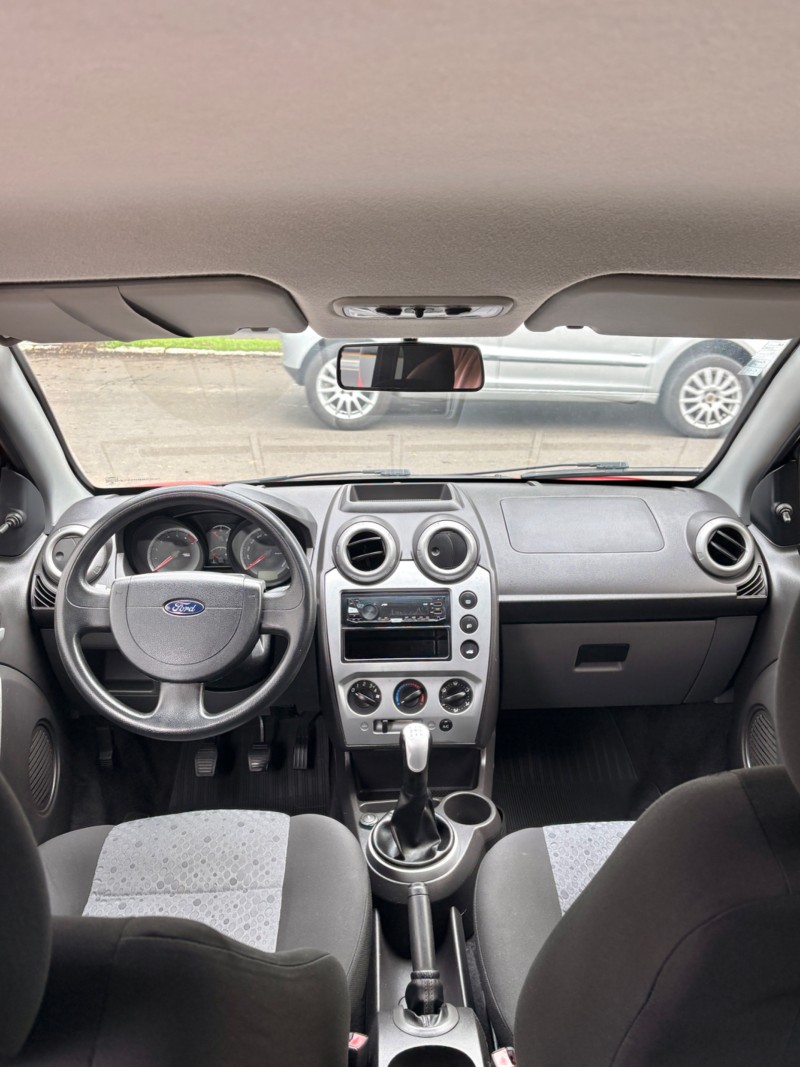 FIESTA 1.6 MPI CLASS HATCH 8V FLEX 4P MANUAL - 2013 - FARROUPILHA
