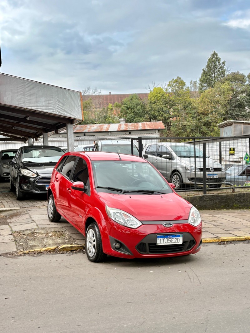 fiesta 1.6 mpi class hatch 8v flex 4p manual 2013 farroupilha