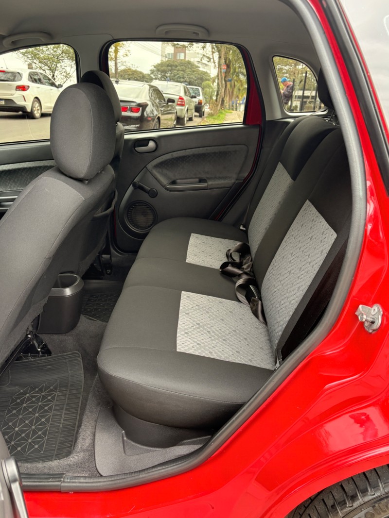 FIESTA 1.6 MPI CLASS HATCH 8V FLEX 4P MANUAL - 2013 - FARROUPILHA