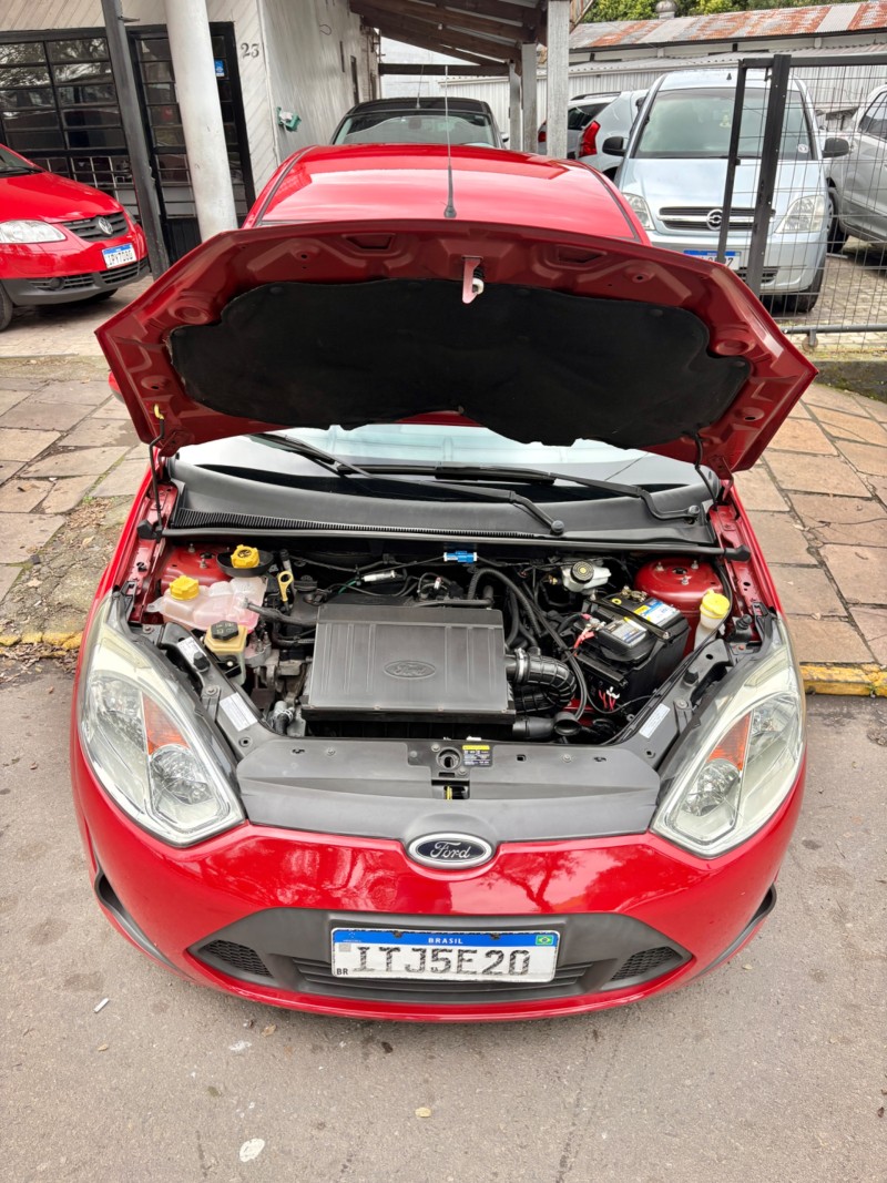 FIESTA 1.6 MPI CLASS HATCH 8V FLEX 4P MANUAL - 2013 - FARROUPILHA