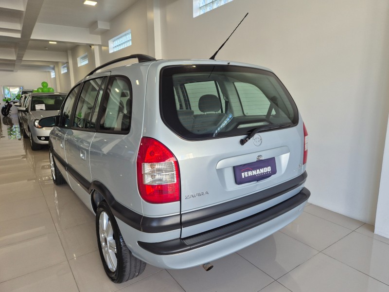 ZAFIRA 2.0 MPFI ELEGANCE 8V FLEX 4P MANUAL - 2006 - BENTO GONçALVES