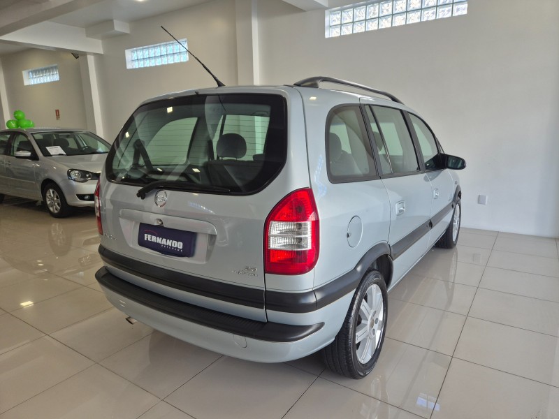 ZAFIRA 2.0 MPFI ELEGANCE 8V FLEX 4P MANUAL - 2006 - BENTO GONçALVES