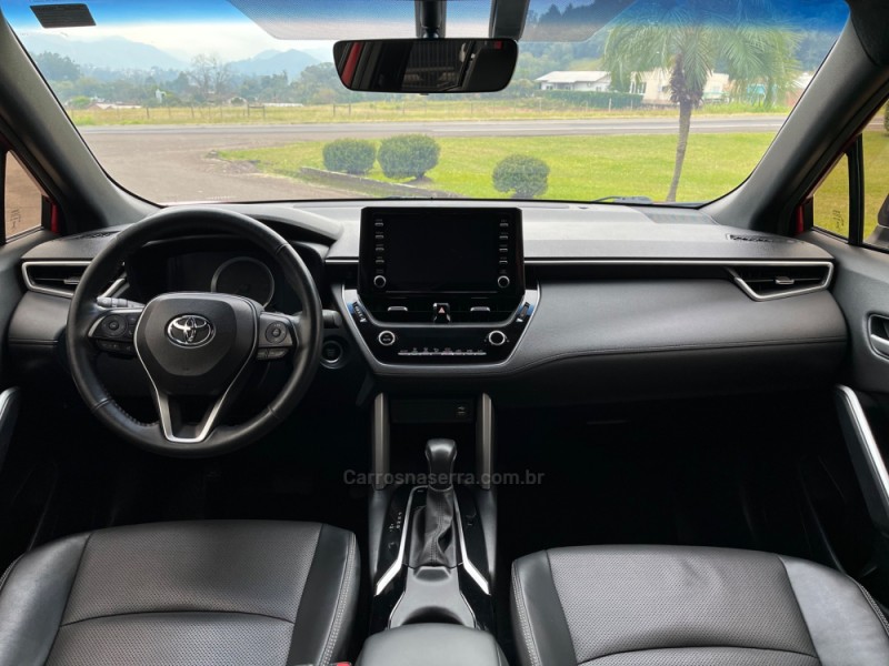 COROLLA 2.0 CROSS XRE 16V FLEX 4P AUTOMÁTICO - 2022 - BOM PRINCíPIO