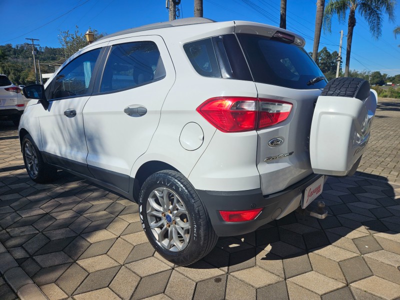 ECOSPORT 1.6 FREESTYLE 16V FLEX 4P MANUAL - 2015 - BOM PRINCíPIO