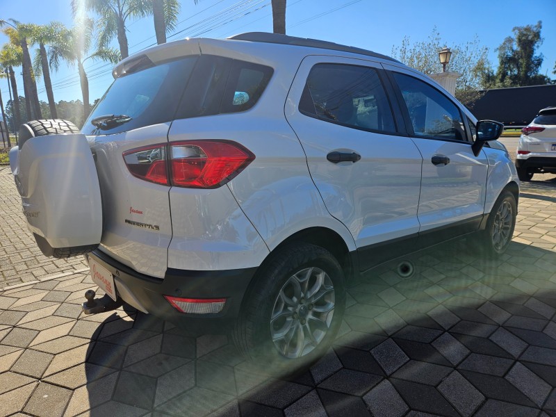 ECOSPORT 1.6 FREESTYLE 16V FLEX 4P MANUAL - 2015 - BOM PRINCíPIO