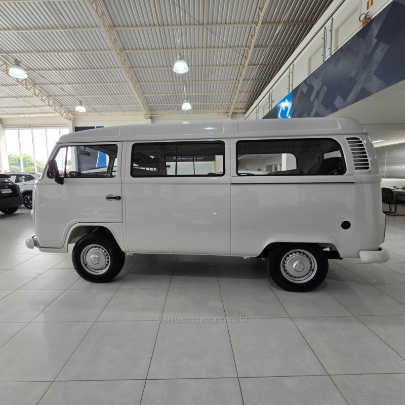 KOMBI 1.4 MI STD 8V FLEX 3P MANUAL - 2014 - SANTA CRUZ DO SUL