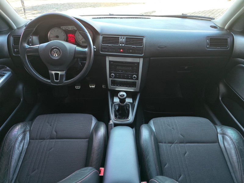 GOLF 1.6 MI SPORTLINE 8V FLEX 4P MANUAL - 2013 - FARROUPILHA