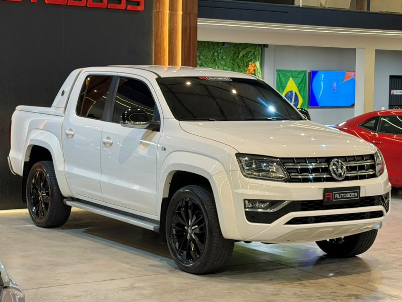 AMAROK 3.0 V6 EXTREME CD DIESEL 4X4 AT 4P AUTOMÁTICO - 2018 - NOVO HAMBURGO