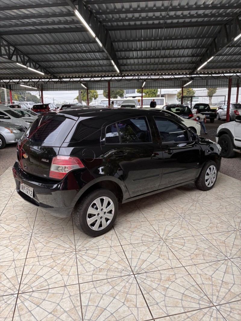 AGILE 1.4 MPFI LT 8V FLEX 4P MANUAL - 2011 - CAXIAS DO SUL
