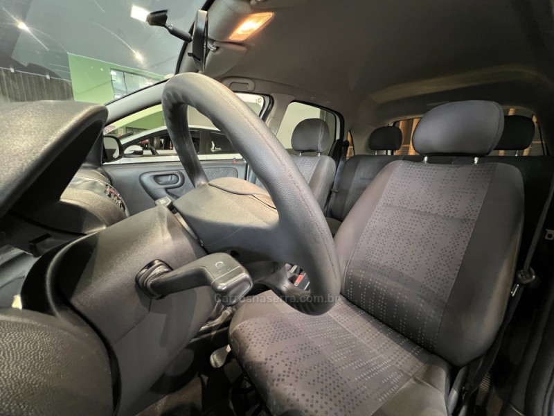 CORSA 1.4 MPFI MAXX 8V FLEX 4P MANUAL - 2012 - CAXIAS DO SUL
