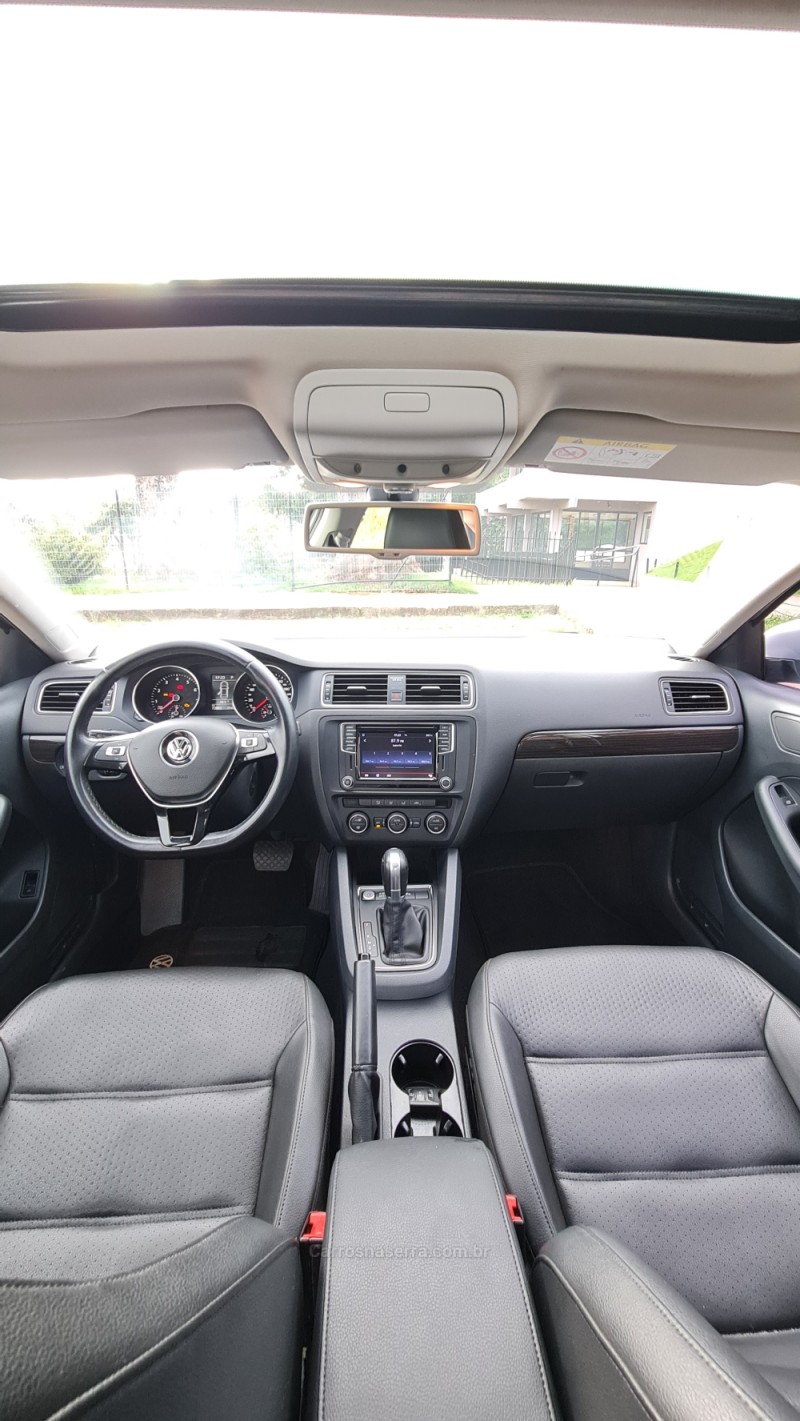 JETTA 2.0 COMFORTLINE FLEX 4P TIPTRONIC - 2016 - LAGOA VERMELHA