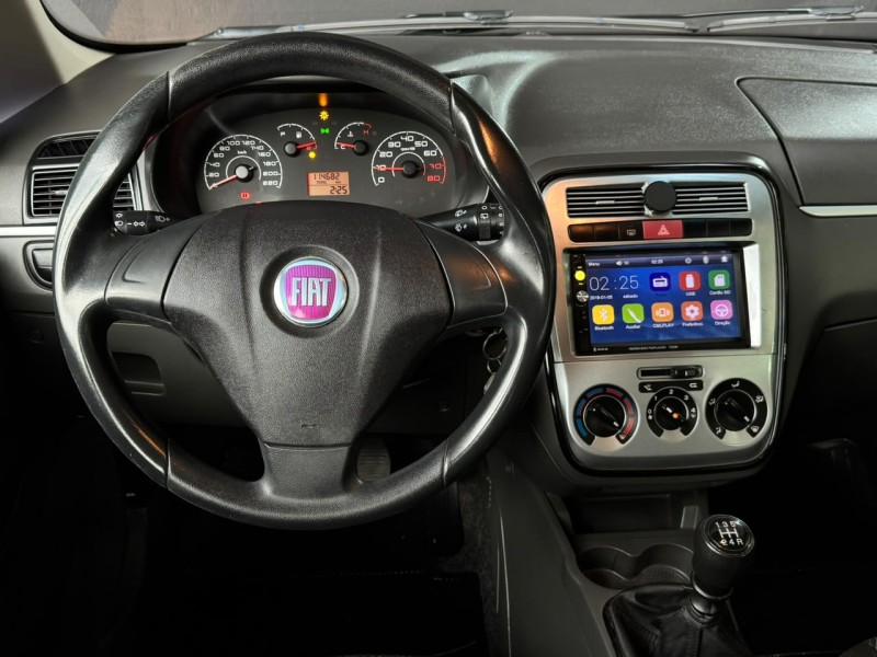 PUNTO 1.4 ATTRACTIVE 8V FLEX 4P MANUAL - 2012 - CAXIAS DO SUL