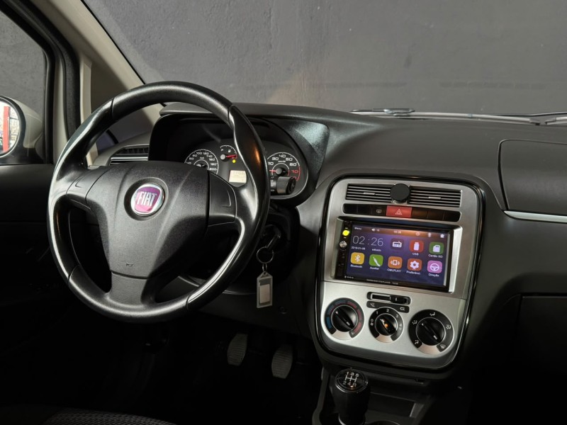 PUNTO 1.4 ATTRACTIVE 8V FLEX 4P MANUAL - 2012 - CAXIAS DO SUL