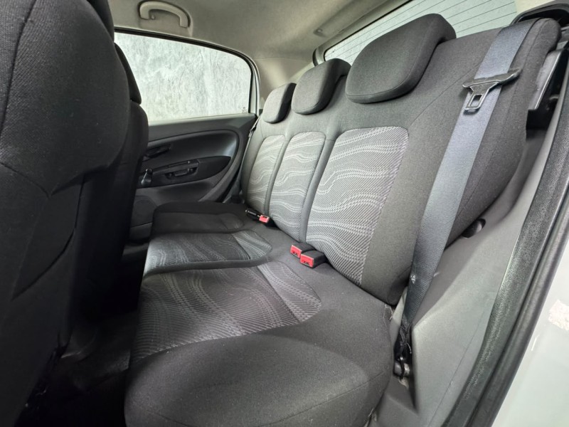PUNTO 1.4 ATTRACTIVE 8V FLEX 4P MANUAL - 2012 - CAXIAS DO SUL